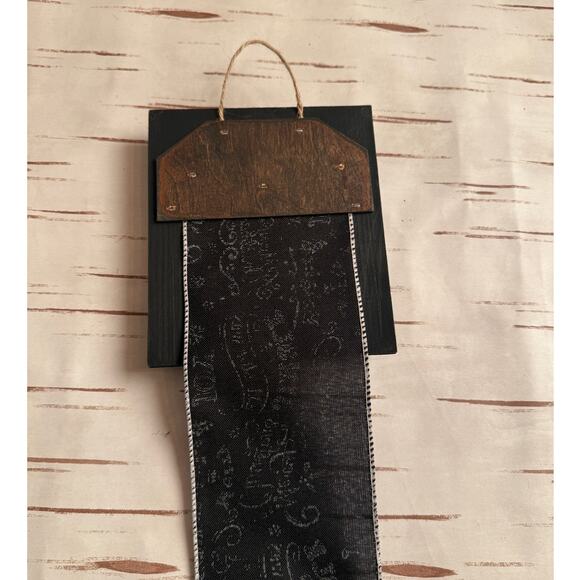 Santa Christmas Holiday Card Holder Black Wooden Topper Black Script Ribbon - Picture 3 of 4